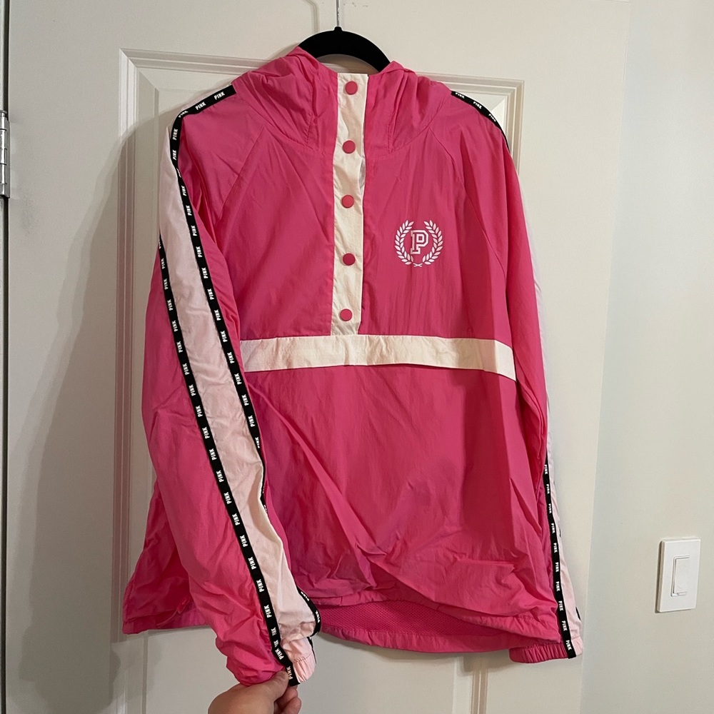 VS PINK Anorak